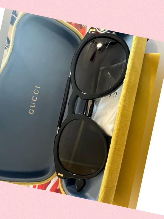 Gucci Accessories - GUCCI SUNGLASSES
